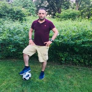 Meet your Posher, Mina